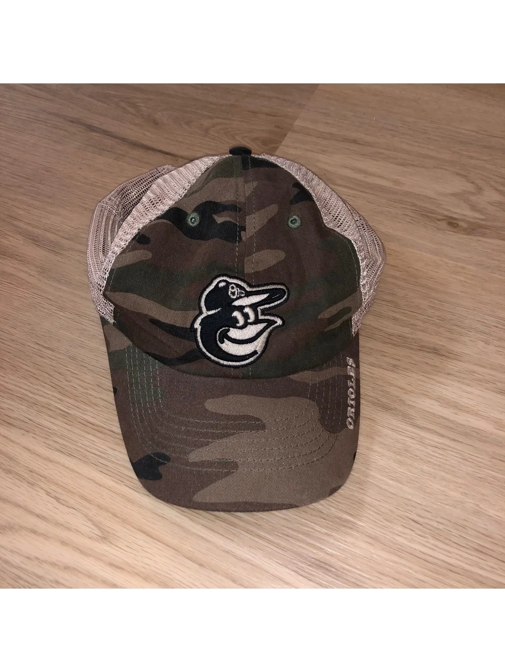 BALTIMORE ORIOLES FAN FAVORITE CAMO MESH TRUCKER SNAPBACK HAT ADJUSTABLE ARMY